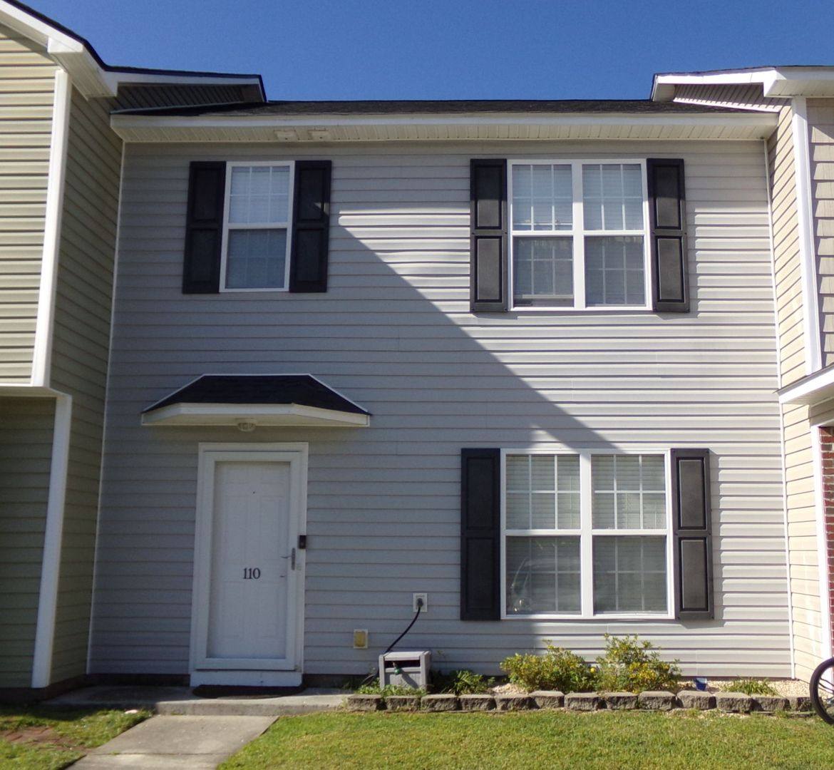 Townhouse for rent at 110 Apache Trail, Havelock, NC 28532