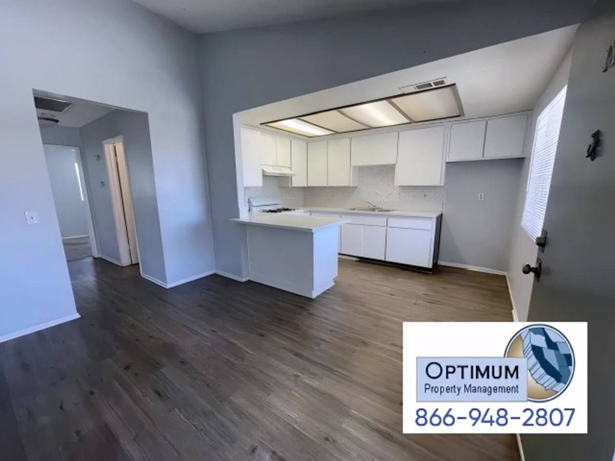 Apartment for rent at 1410 Morro Way, Lake Elsinore, CA 92530