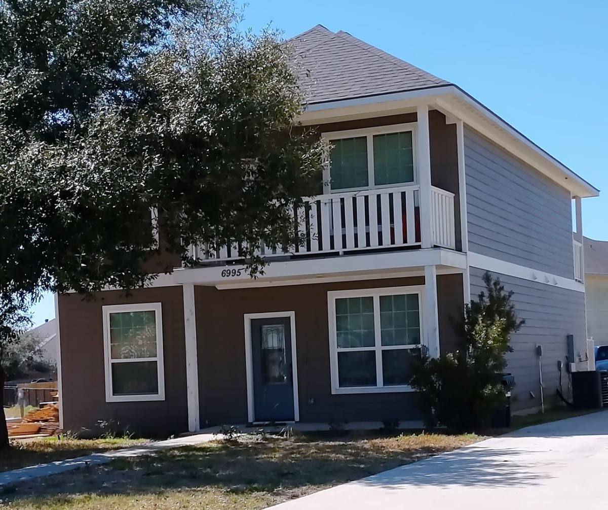 Apartment for rent at 6995 Halter Loop, College Station, TX 77845