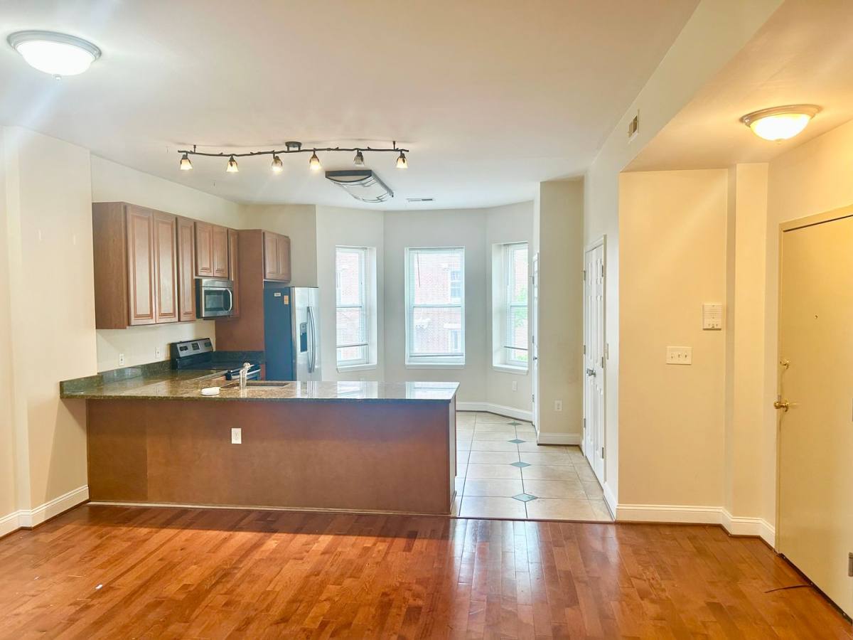 Apartment for rent at 841 & 847 Whitelock St, Baltimore, MD 21217