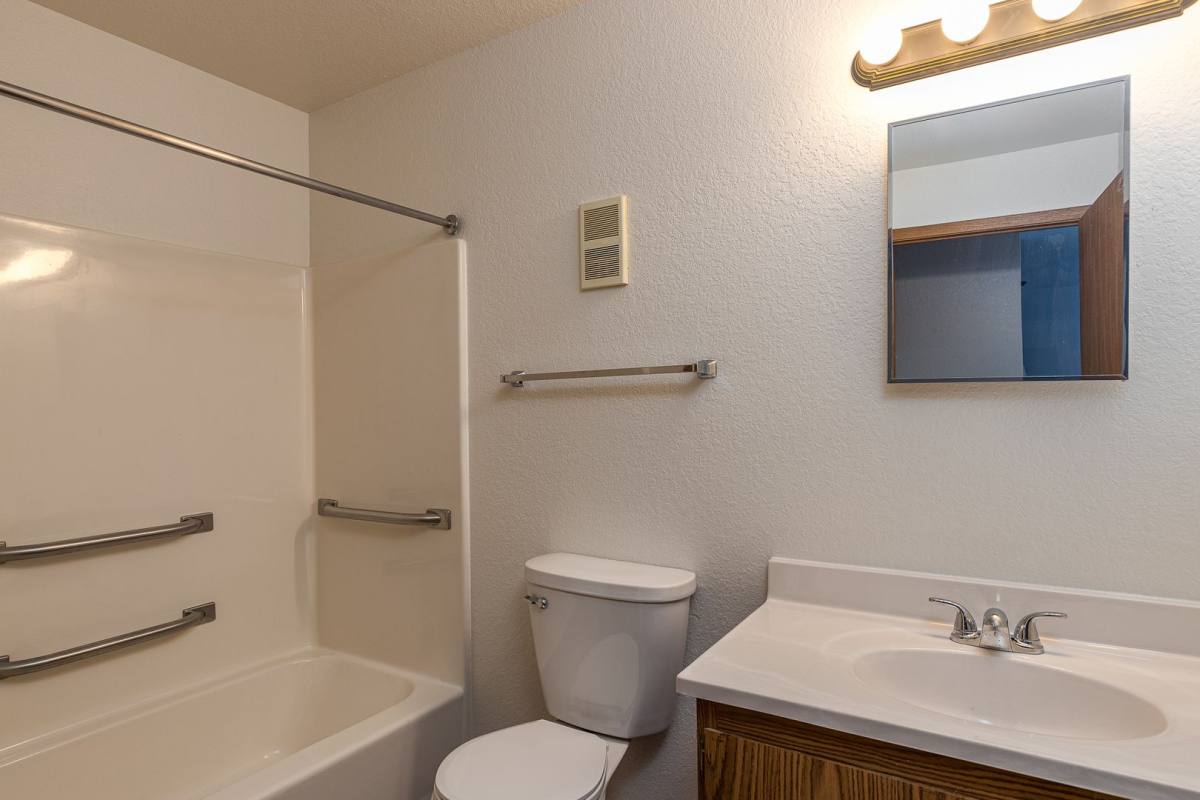 Apartment for rent at 10 Main St, Menasha, WI 54952
