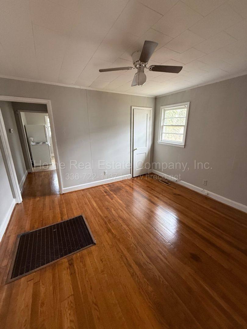 Apartment for rent at 1505 Williamson St, Winston Salem, NC 27107