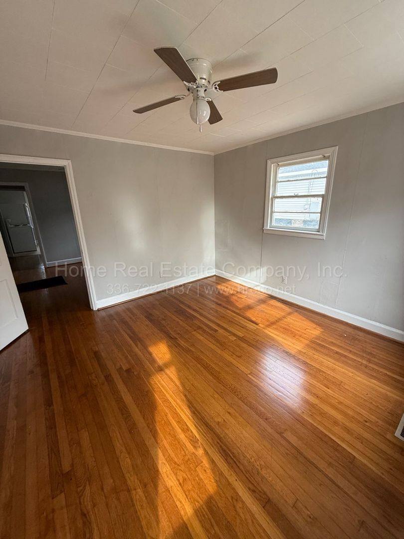 Apartment for rent at 1505 Williamson St, Winston Salem, NC 27107