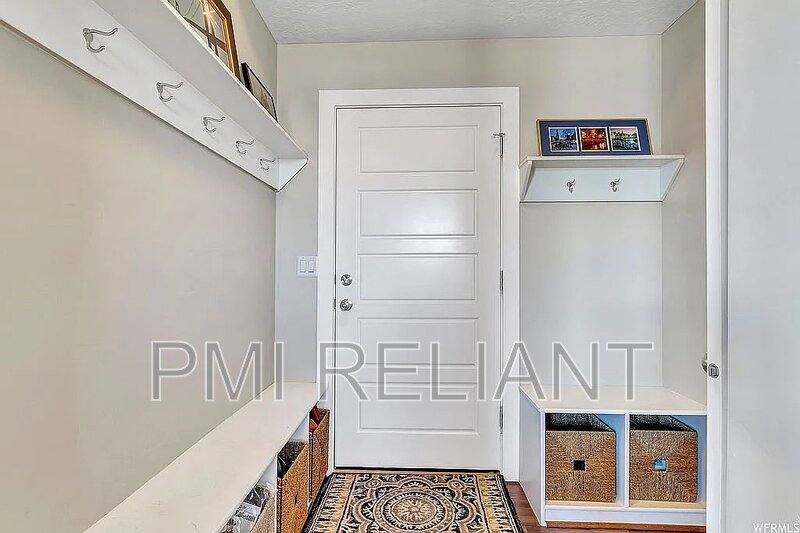 Townhouse for rent at 2316 S Long Dr, Saratoga Springs, UT 84045