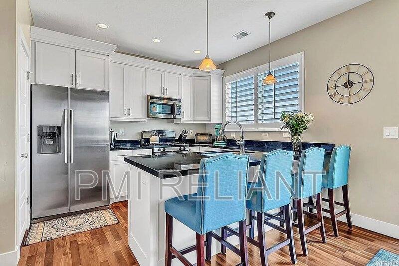 Townhouse for rent at 2316 S Long Dr, Saratoga Springs, UT 84045