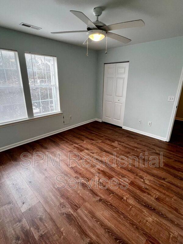 House for rent at 5061 Peachtree Ave, Wilmington, NC 28403