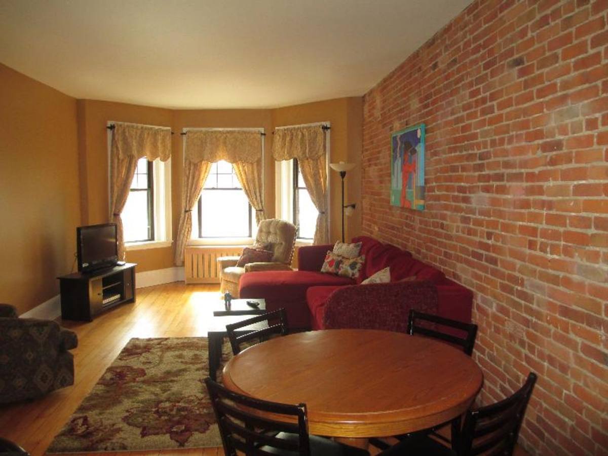 Apartment for rent at 1163 Commonwealth Ave #2, Allston, MA 02134