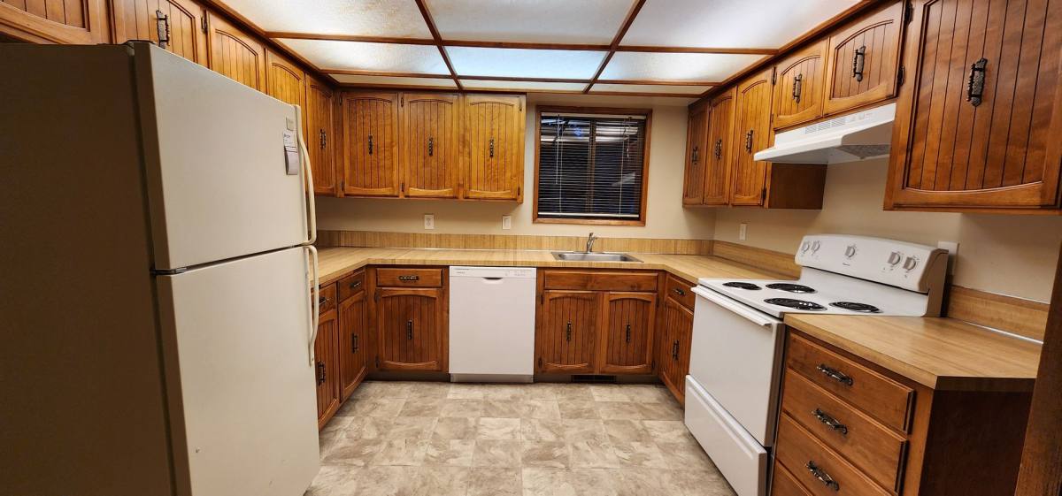 Townhouse for rent at 313 Wheeler St, Lebanon, OR 97355