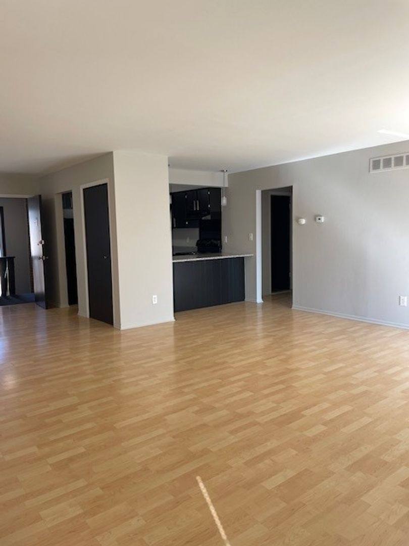 Apartment for rent at 2575 Catalpa Dr, Berkley, MI 48072