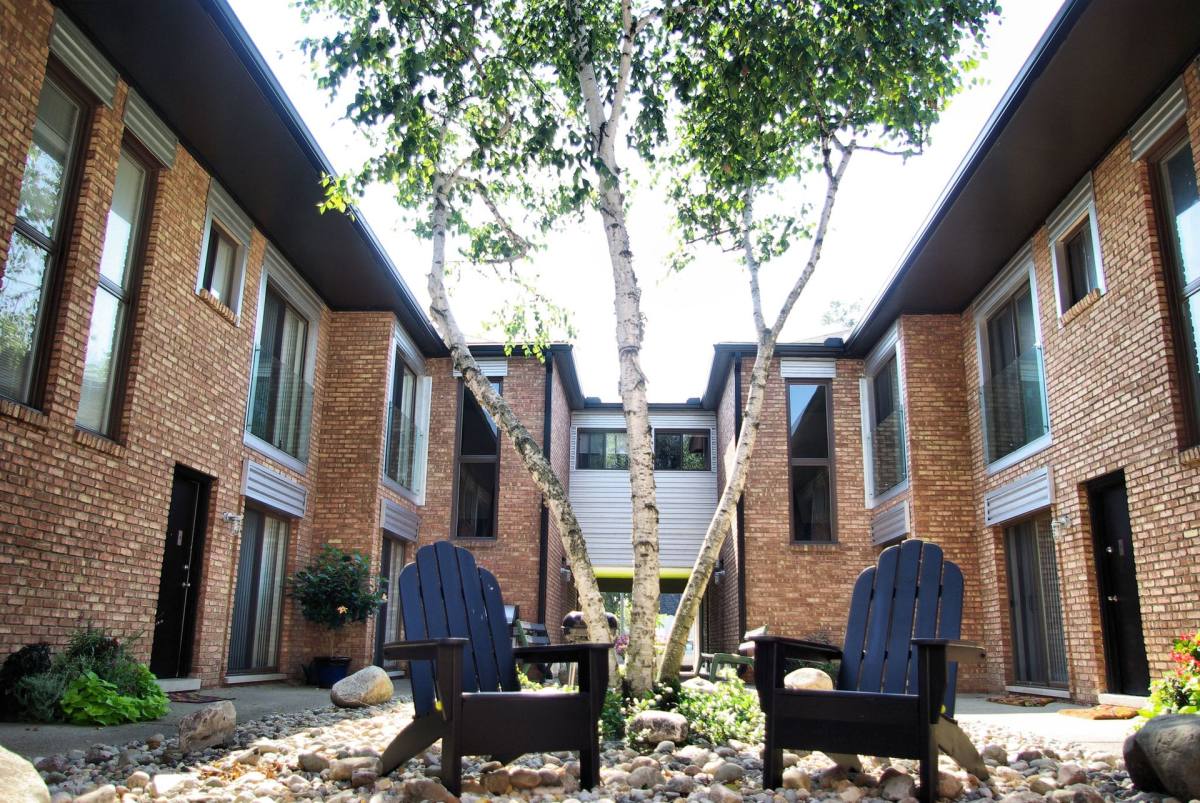 Apartment for rent at 2575 Catalpa Dr, Berkley, MI 48072