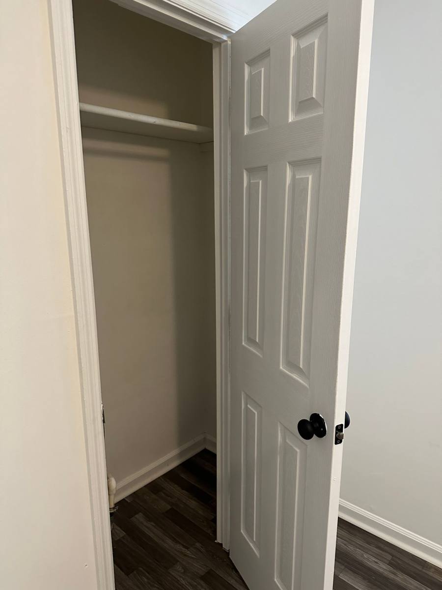 Apartment for rent at 1815 Sumner Ave, Charleston, SC 29406