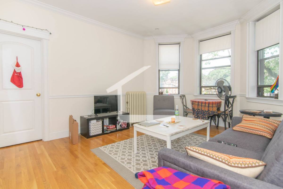 House for rent at 1328 Commonwealth Ave #4B, Allston, MA 02134