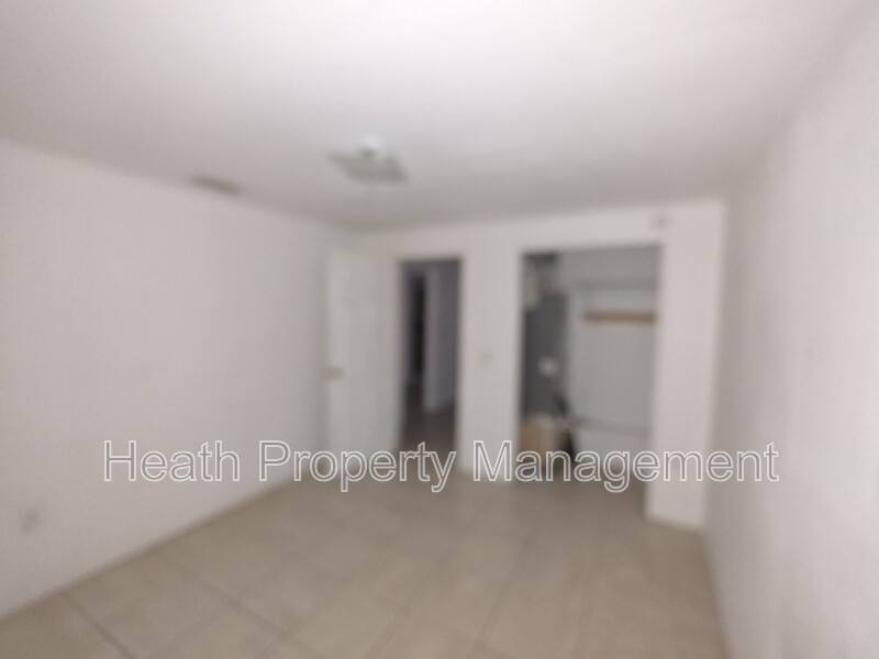 House for rent at 504 6th Ave NW, Largo, FL 33770