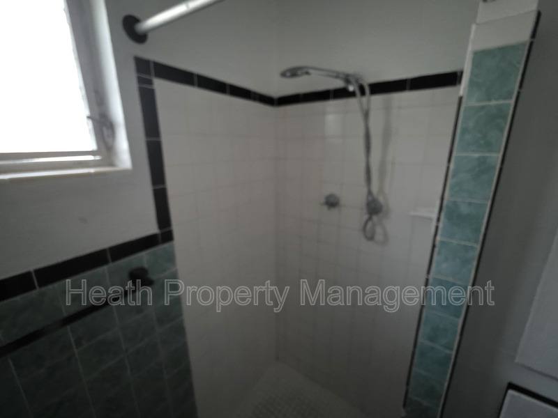 House for rent at 504 6th Ave NW, Largo, FL 33770