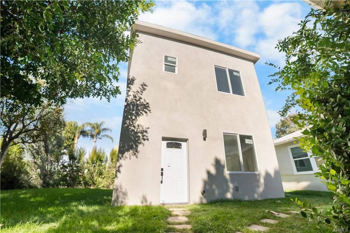 House for rent at 20536 Enadia Way, Winnetka, CA 91306