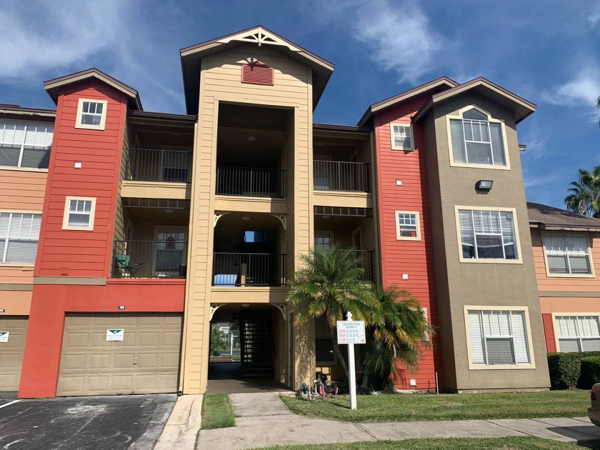 Apartment for rent at 2206 Antigua Place, Kissimmee, FL 34741