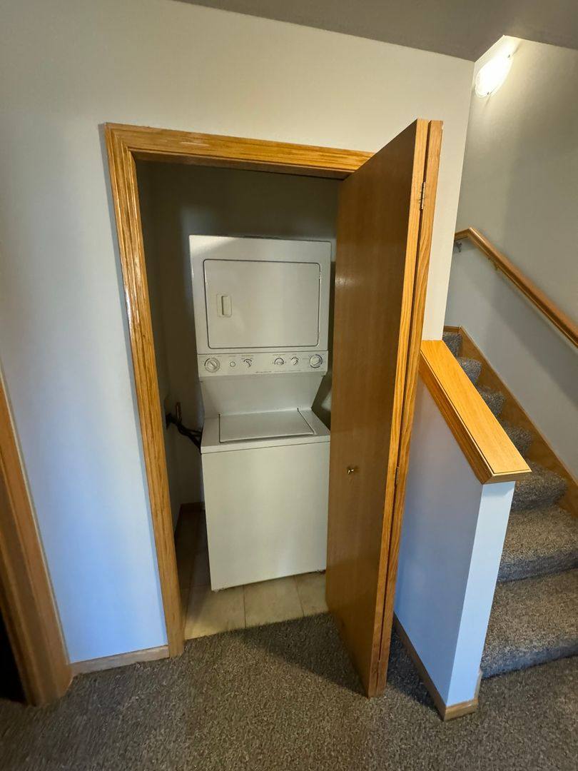 Townhouse for rent at 6711 Fairhaven Rd, Madison, WI 53719