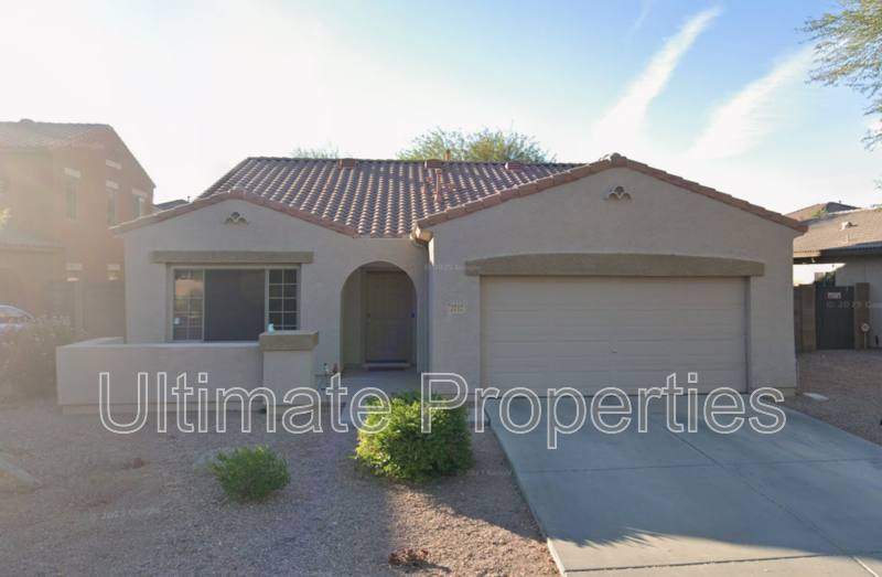 House for rent at 2712 S Nielson St, Gilbert, AZ 85295