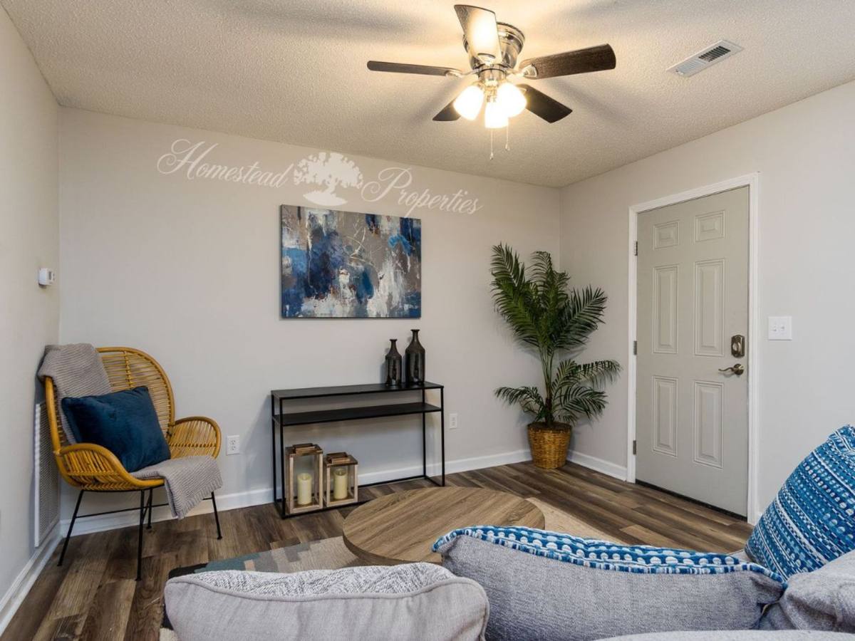 Townhouse for rent at 120 Reeser Rd, Johnson City, TN 37601