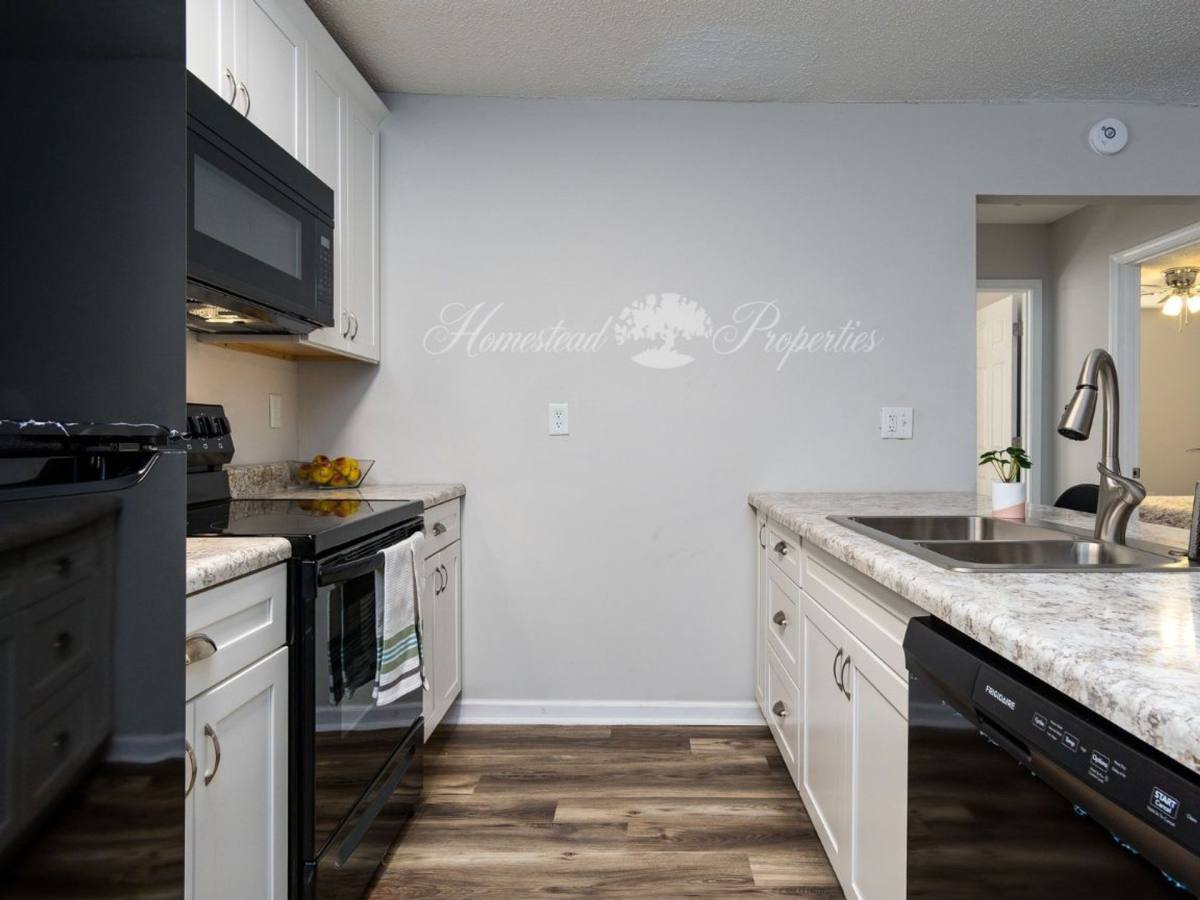 Townhouse for rent at 120 Reeser Rd, Johnson City, TN 37601