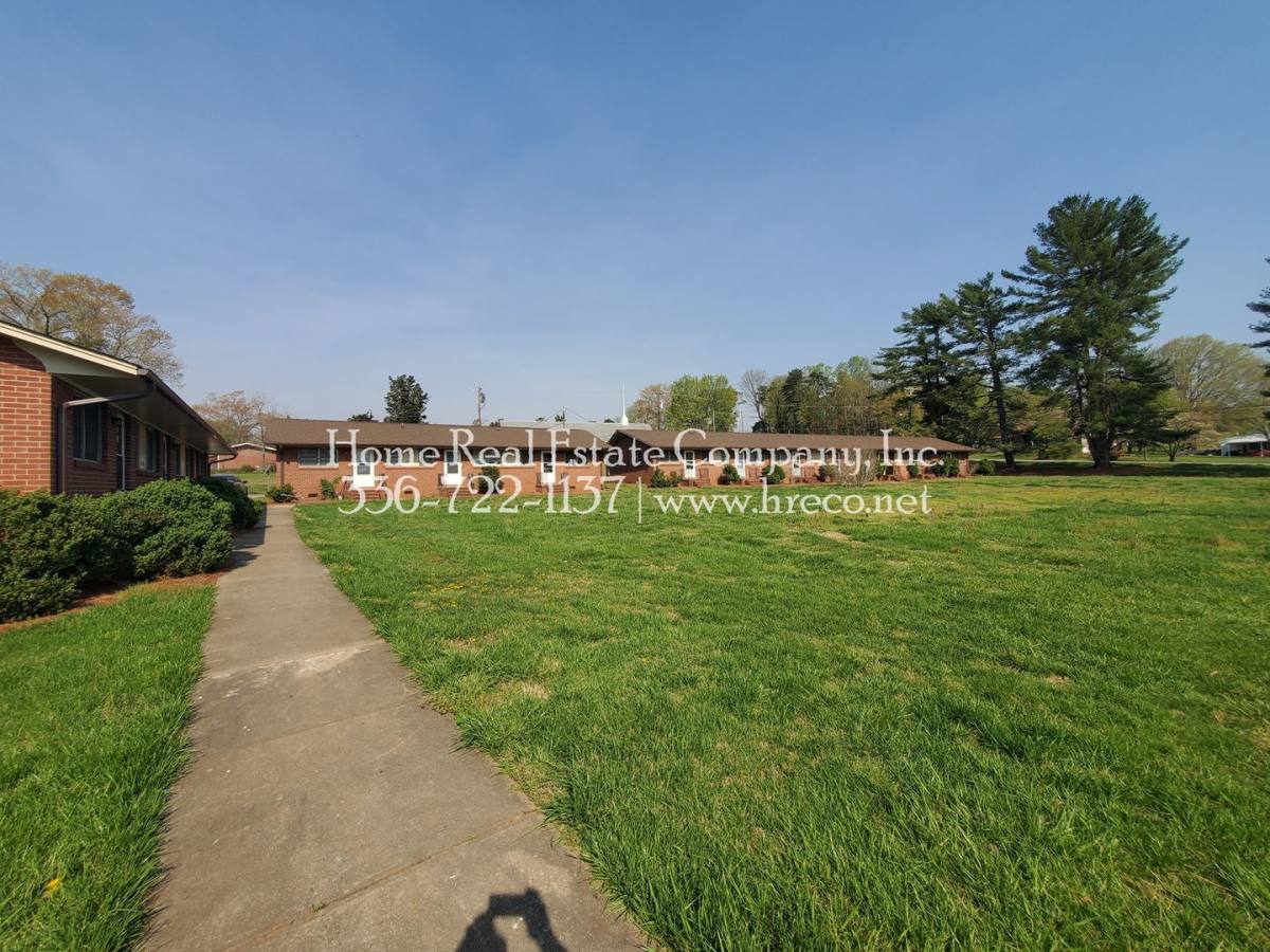 Apartment for rent at 4170 James St, Winston Salem, NC 27106