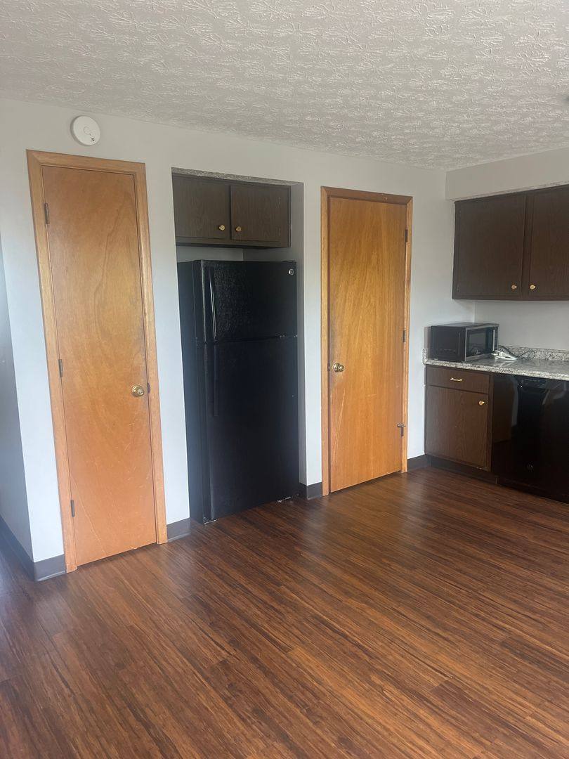 Apartment for rent at 1500-1508 Glenn Ave, Columbus, OH 43212