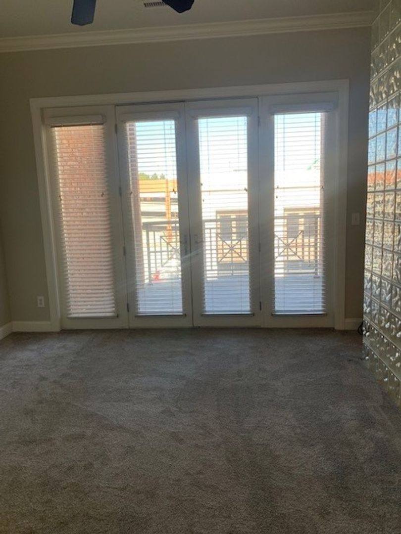 Apartment for rent at 113-209 N Church St, Greensboro, NC 27401