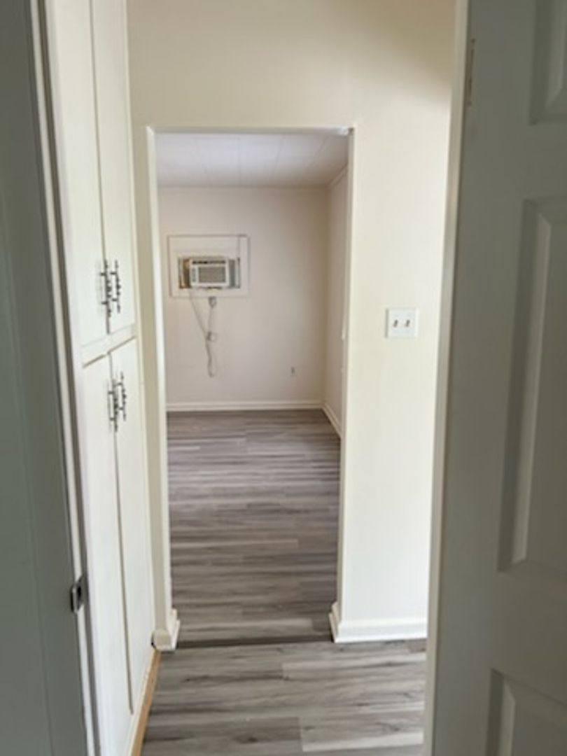 Apartment for rent at 204 W Jefferson, Anna, IL 62906