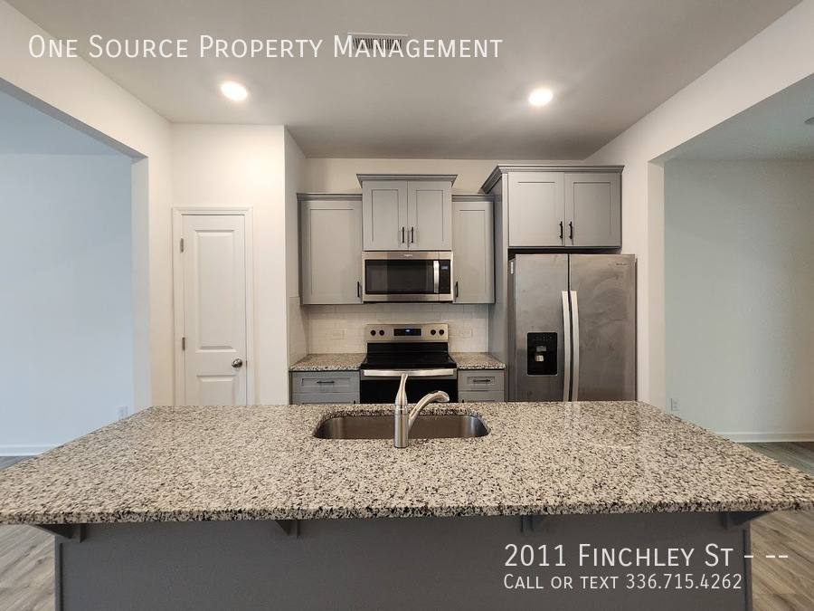 Townhouse for rent at 2011 Finchley St, Winston Salem, NC 27103