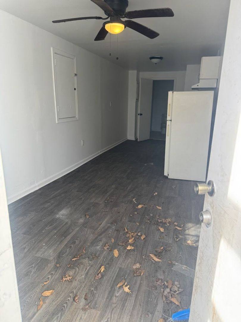 Apartment for rent at 3411 Strong Ave #8, Kansas City, KS 66106