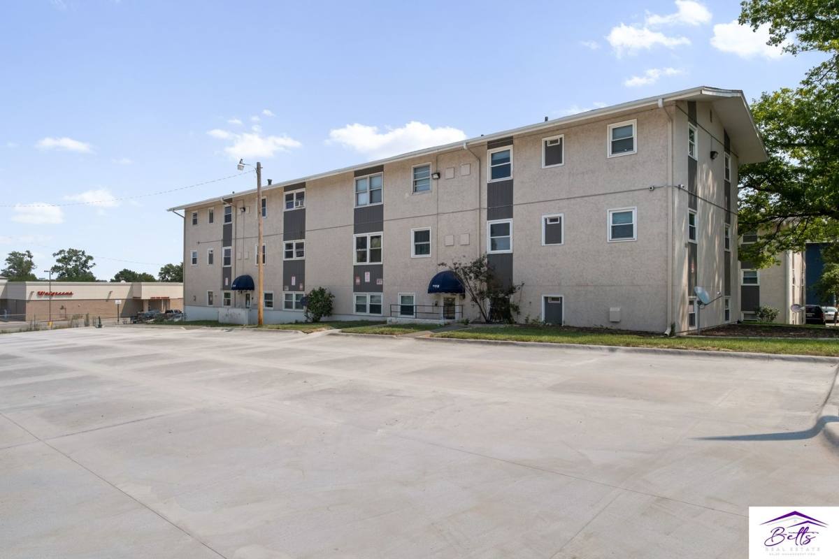 Apartment for rent at 3510-3518 Gertrude St, Bellevue, NE 68147