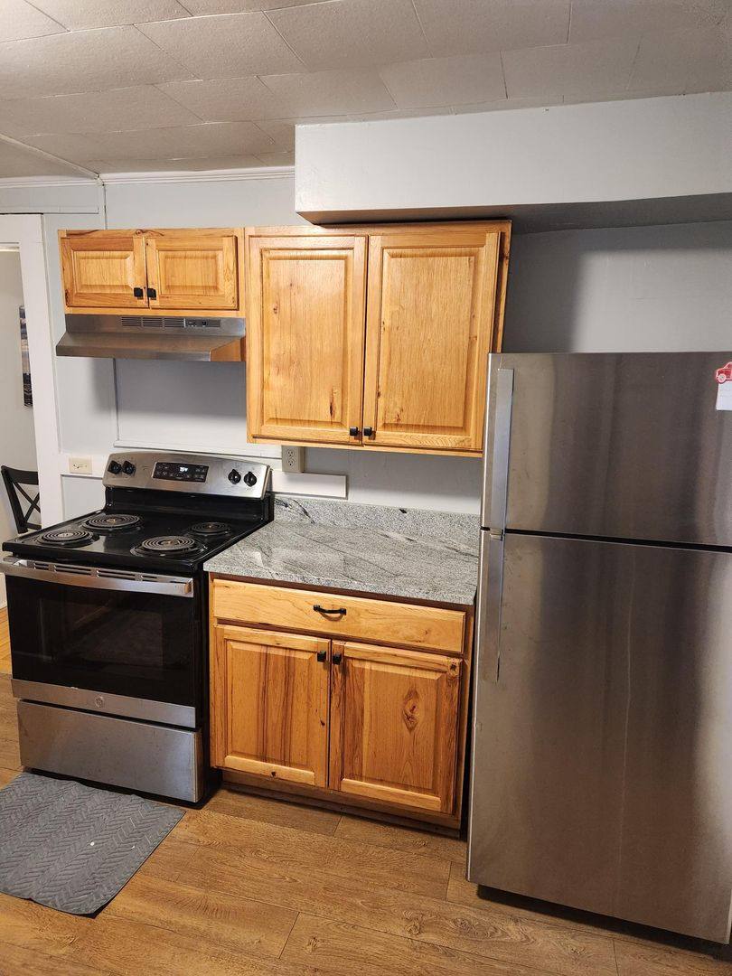 Apartment for rent at 17 George St, Bangor, ME 04401