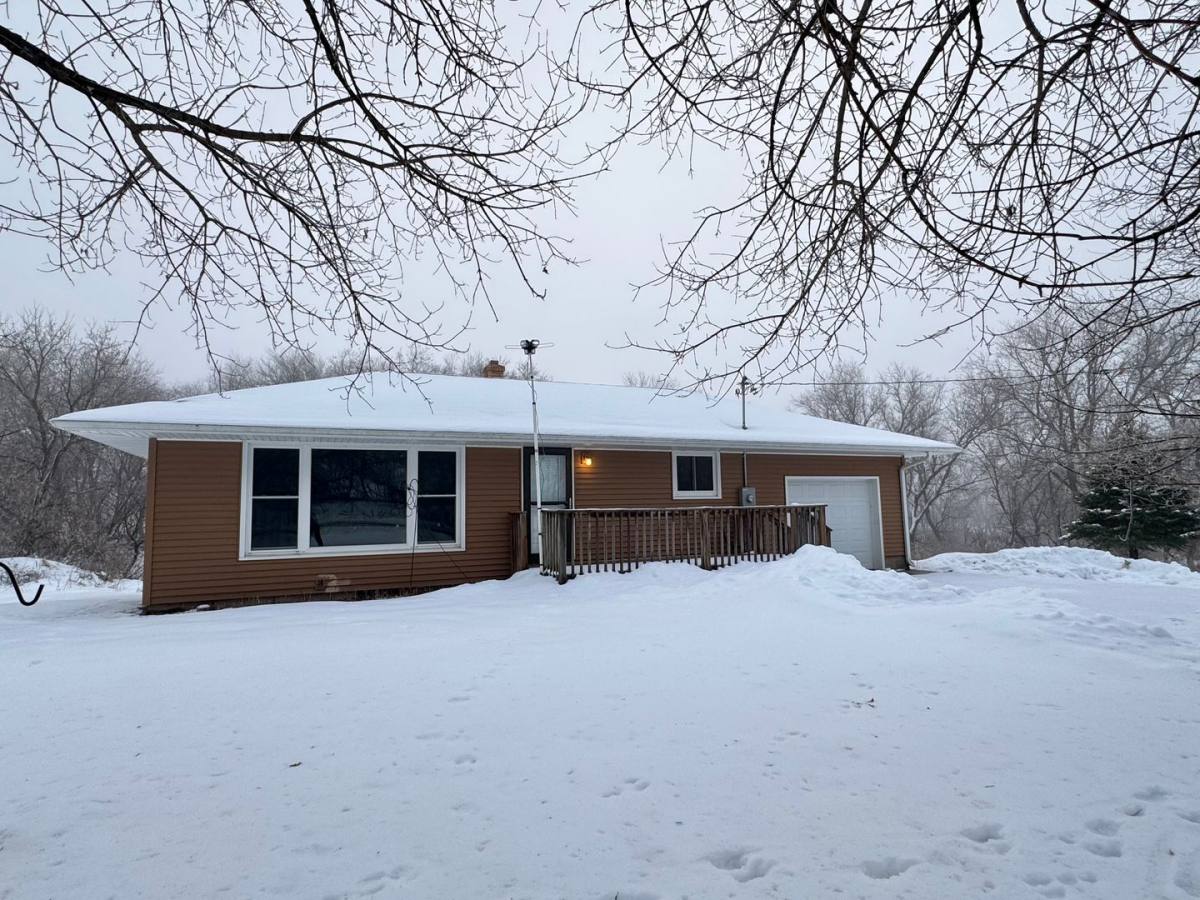 House for rent at 1121 Weggen Rd, Fall Creek, WI 54742