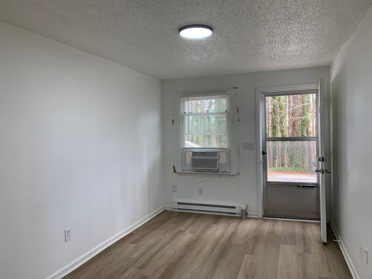 Apartment for rent at 78 Oak Ridge Dr, Altavista, VA 24517