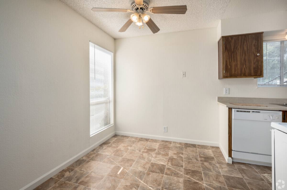 Apartment for rent at 1450 Stabler Lane, Yuba City, CA 95993