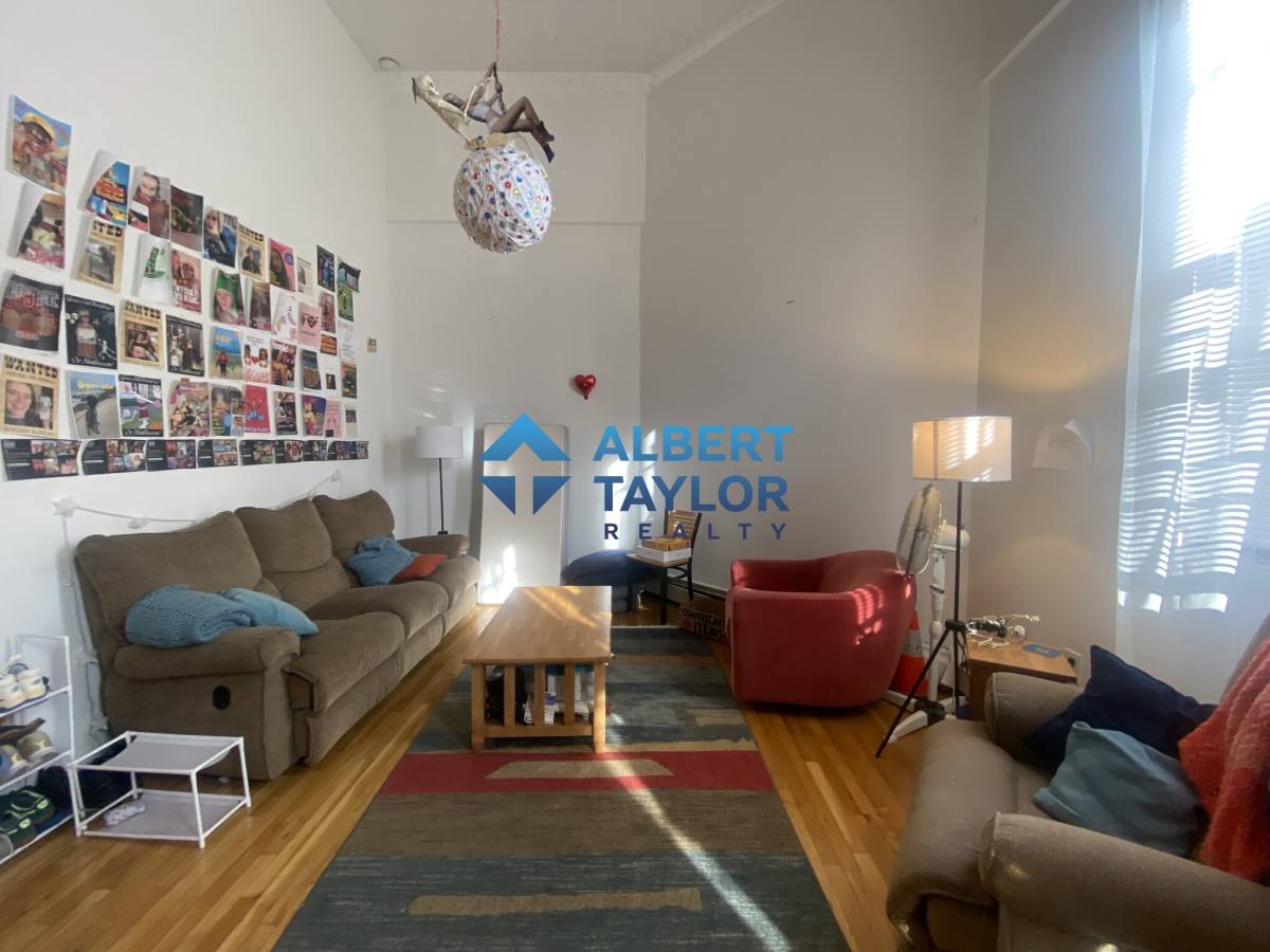 Apartment for rent at 168 Northampton #2, Boston, MA 02118