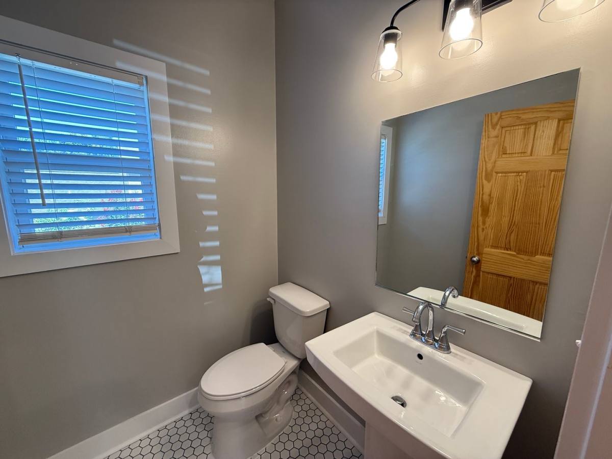 House for rent at 33 Breckenridge Cove, Oxford, MS 38655