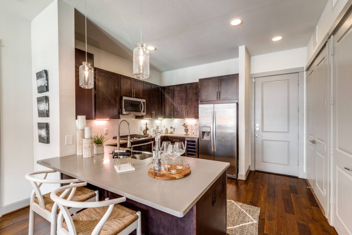 Apartment for rent at 5151 Hidalgo St #AL5, Houston, TX 77056