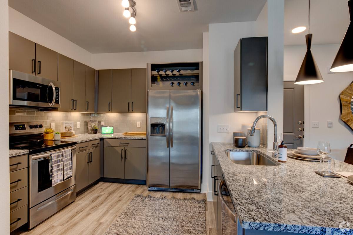 Apartment for rent at 5600 Berkeley Knoll Circle #ALMF, Richmond, TX 77407