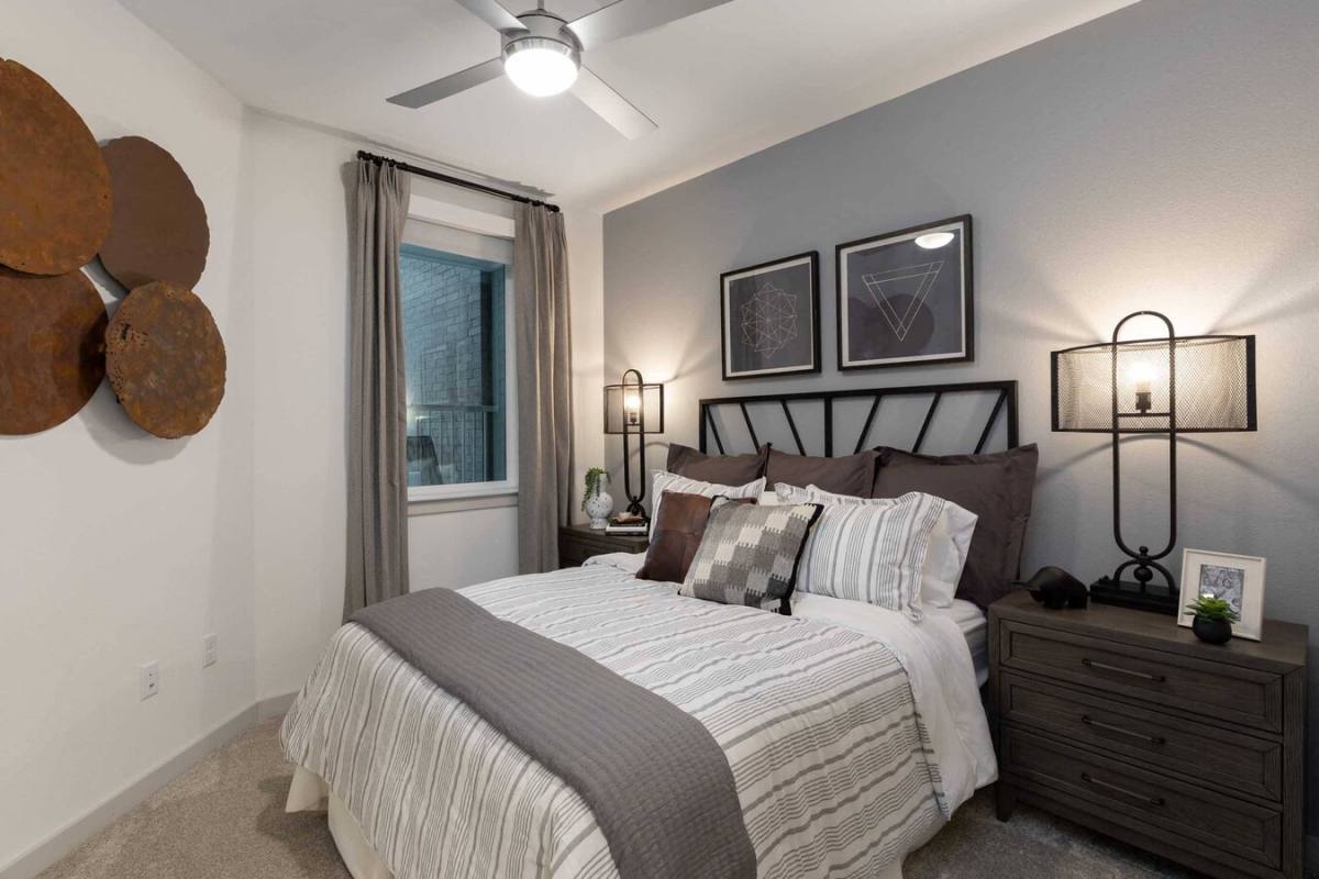 Apartment for rent at 3636 W Dallas St #AROS2, Houston, TX 77019