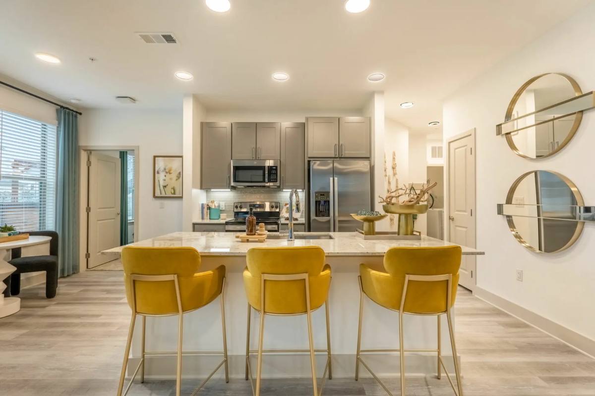Apartment for rent at 650 Sgt Ed Holcomb Blvd N #AST2, Conroe, TX 77304