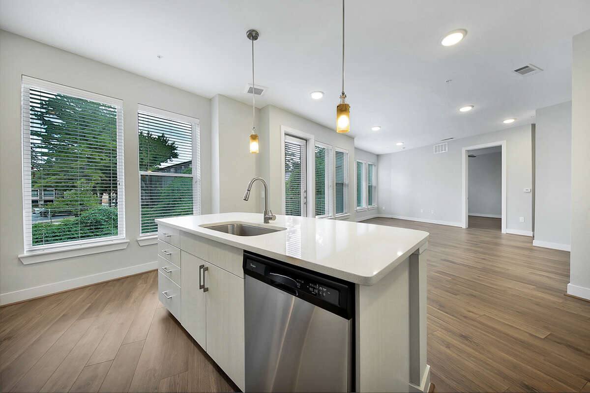 Apartment for rent at 150 W Sam Houston Parkway N #AOTB1, Houston, TX 77024