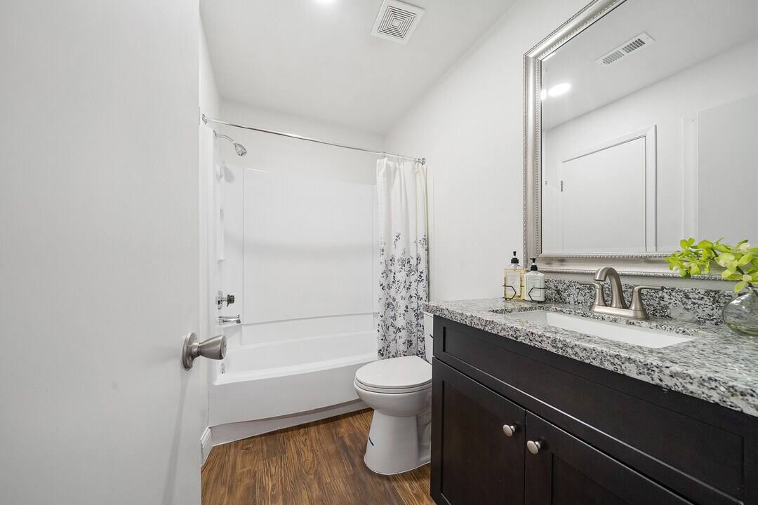 Apartment for rent at 10200 Carter Rd #APF2, Houston, TX 77070