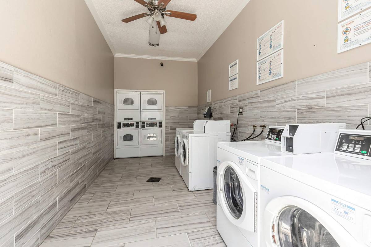 Apartment for rent at 2121 Pech Rd #APW, Houston, TX 77055