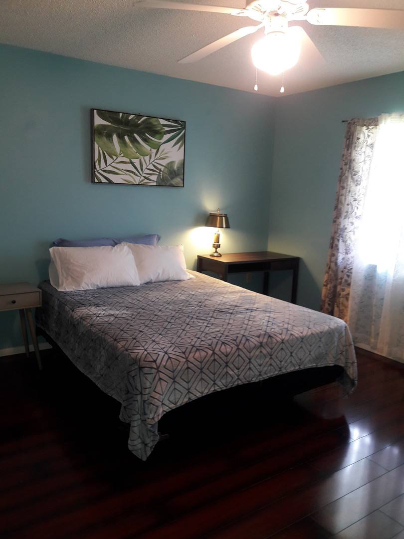 Condo for rent at 2713 60th Ave Dr W, Bradenton, FL 34207