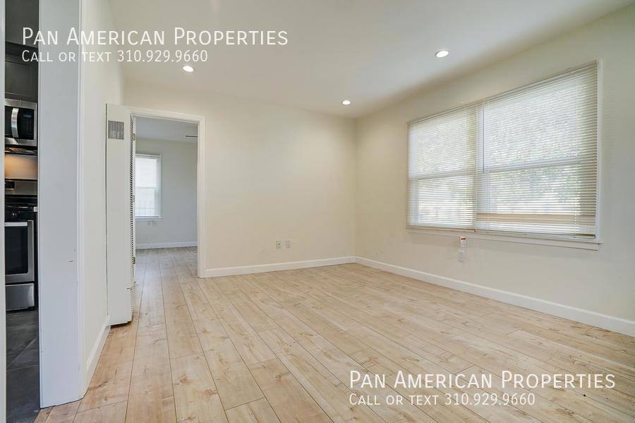 1749 Cedar Ave #4, Long Beach, CA 90813