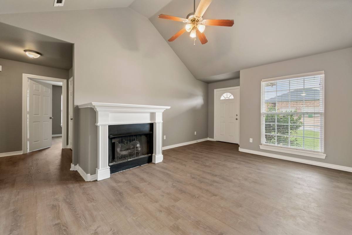 Apartment for rent at 261-263 Copper Oaks Dr, Centerton, AR 72719