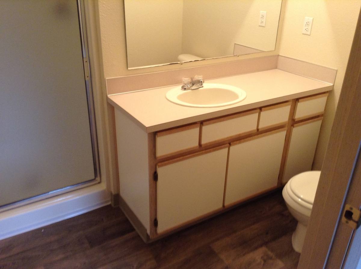 Apartment for rent at 540 Wallace Rd NW, Salem, OR 97304