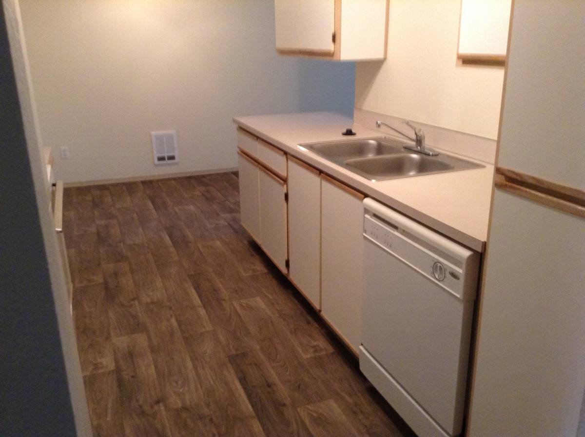 Apartment for rent at 540 Wallace Rd NW, Salem, OR 97304