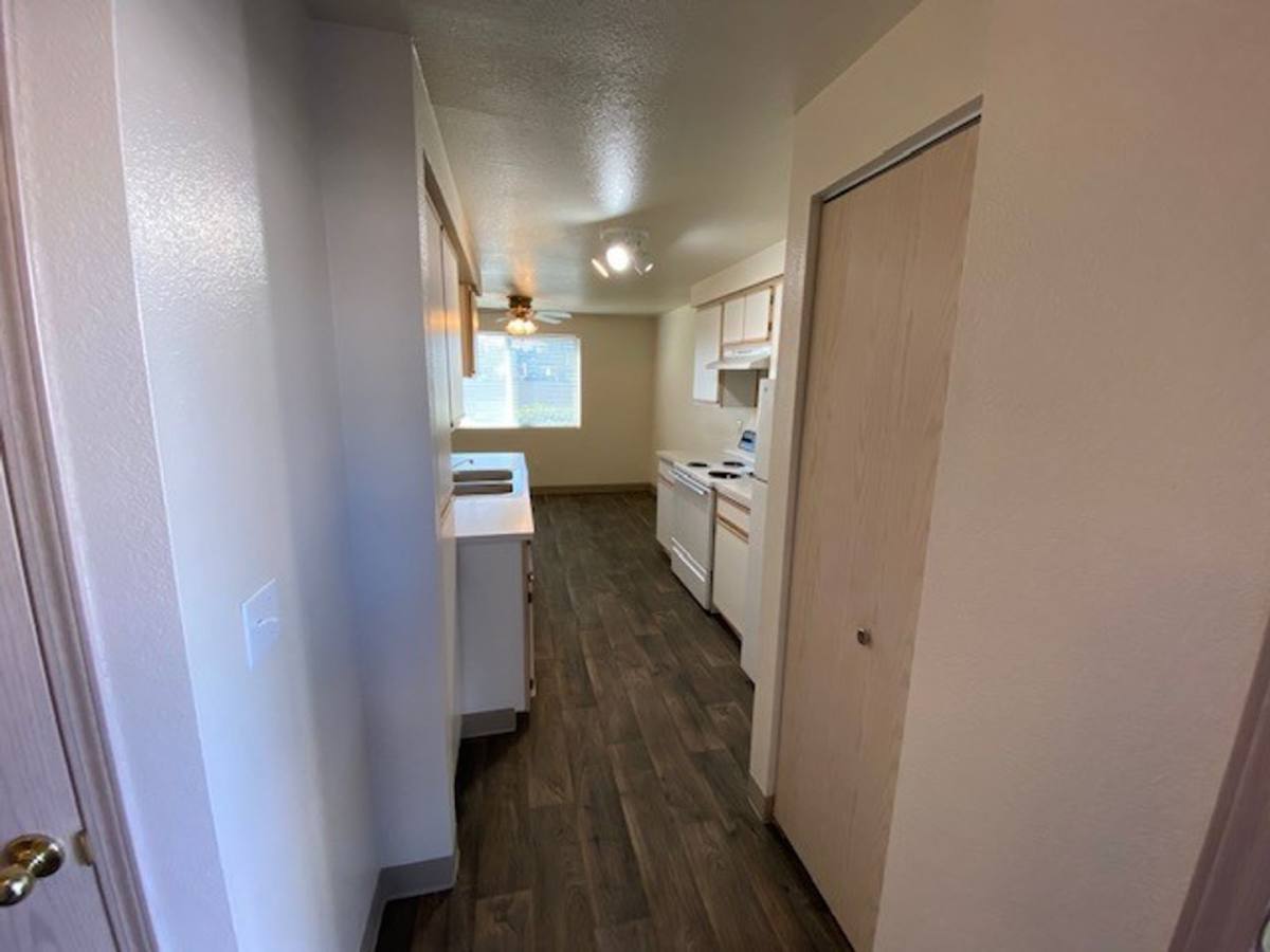 Apartment for rent at 540 Wallace Rd NW, Salem, OR 97304